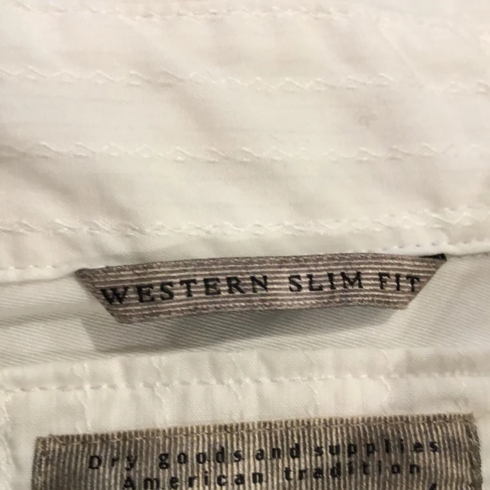 NWT! - GUESS Westside Western Slim Fit Button Down Shirt - Picture 5 of 11